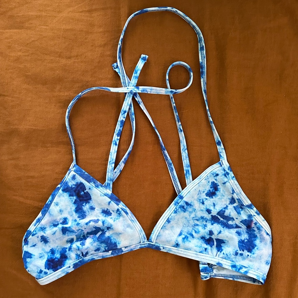 Tie dye Jolyn triangle top